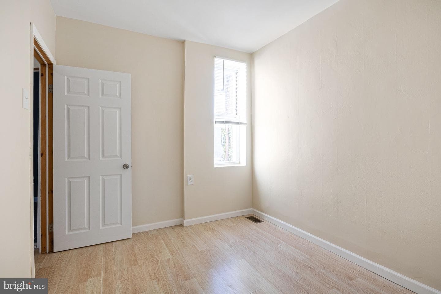 1703 S Conestoga Street photo 14