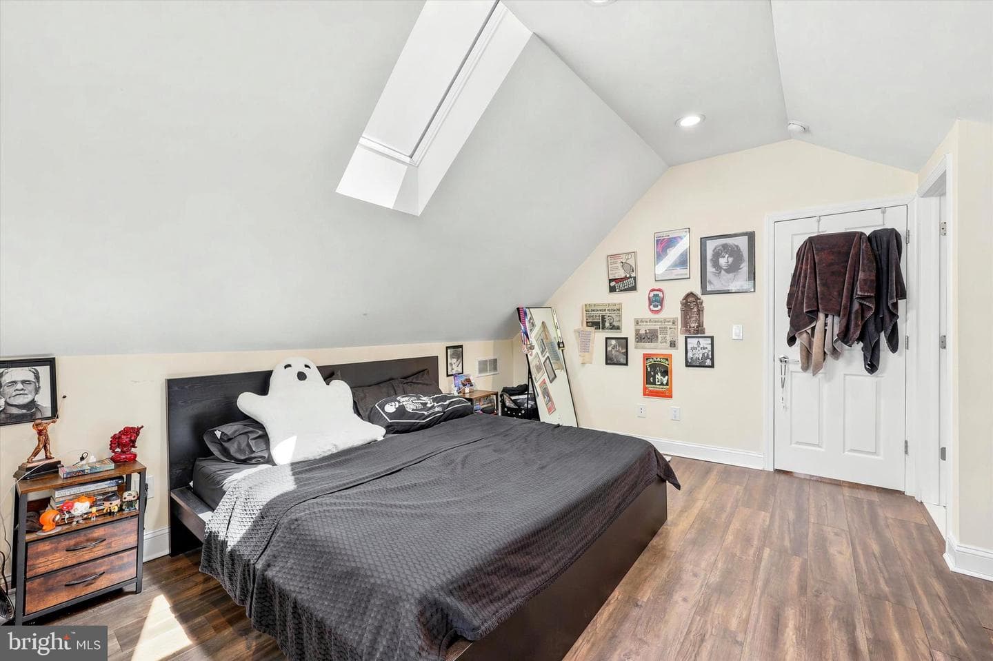 9345 Annapolis Road photo 14