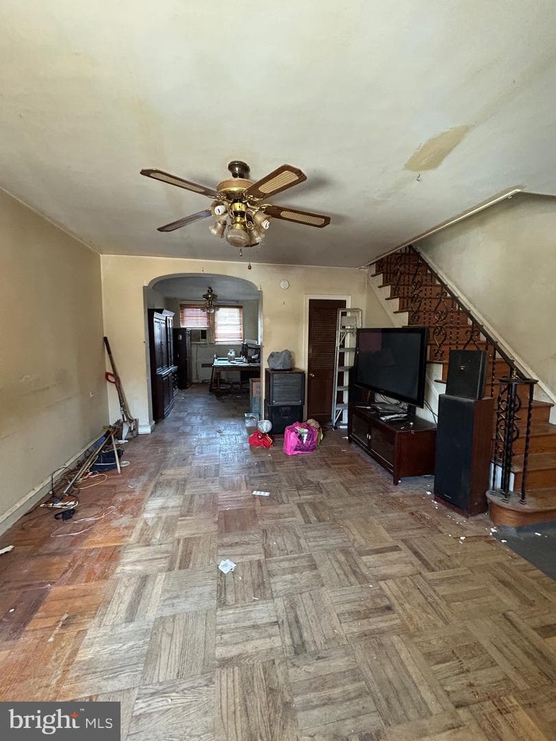 4637 Shelbourne Street photo 4