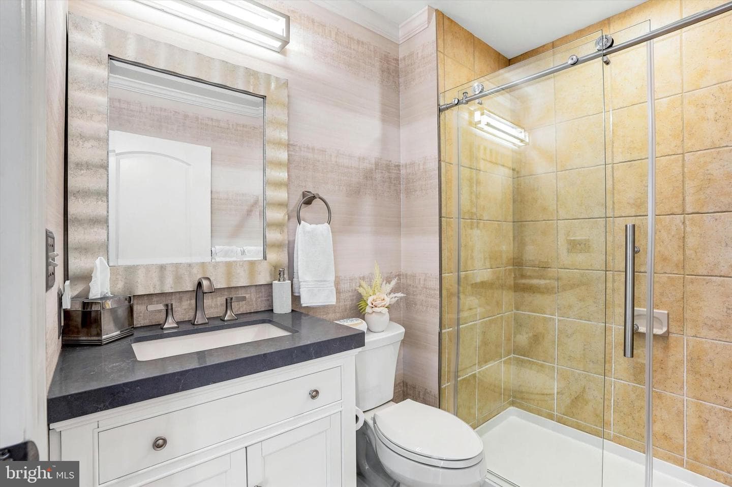 3130 Capri Dr # 16 photo 4