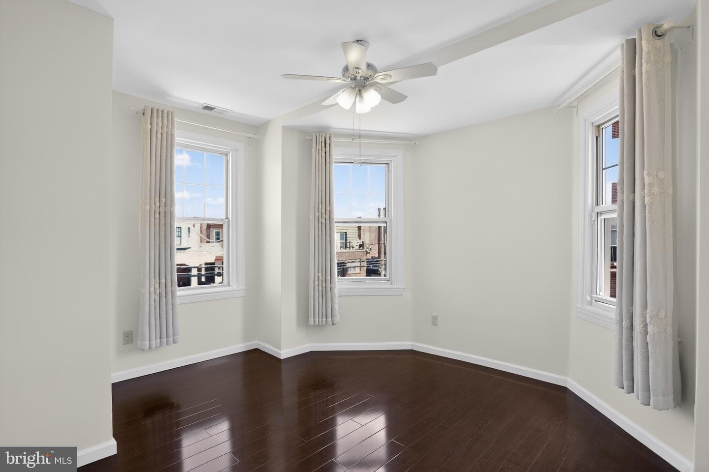 2501 S Colorado photo 20
