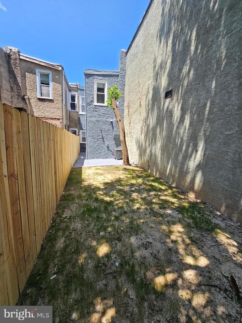 1835 N Gratz Street photo 27