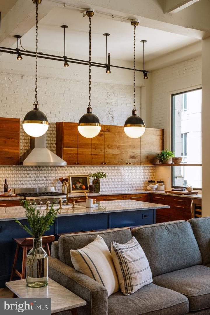 1228 Arch Street #8e photo 9