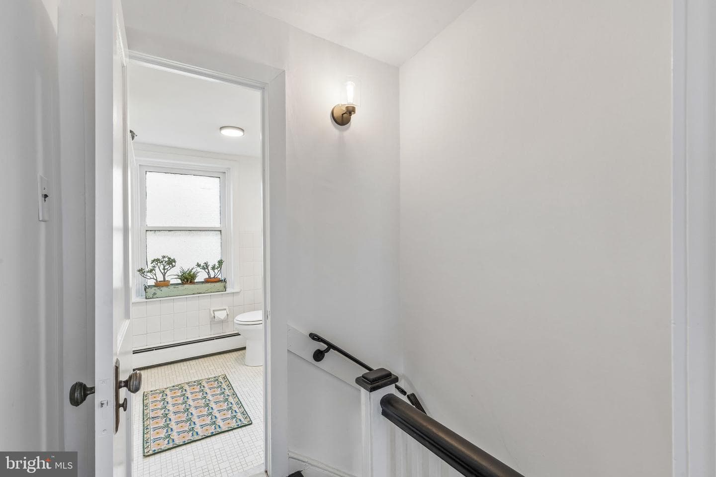2410 Manning Street photo 12