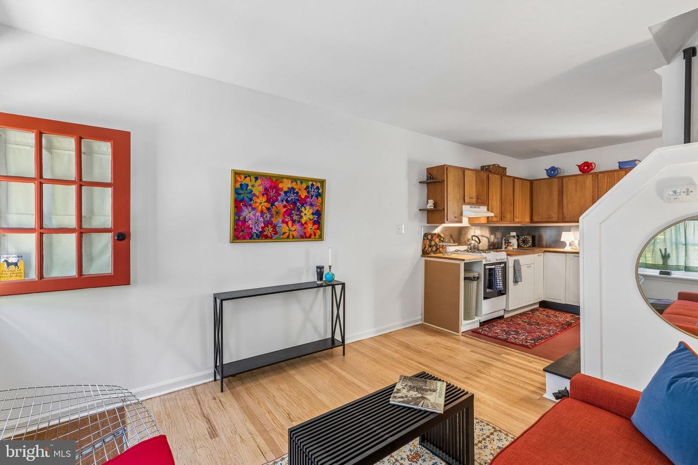 2410 Manning Street photo 4