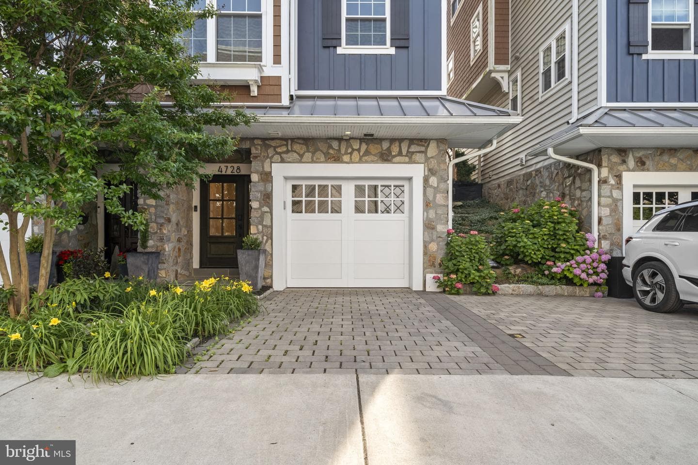 4728 Cross Street photo 6