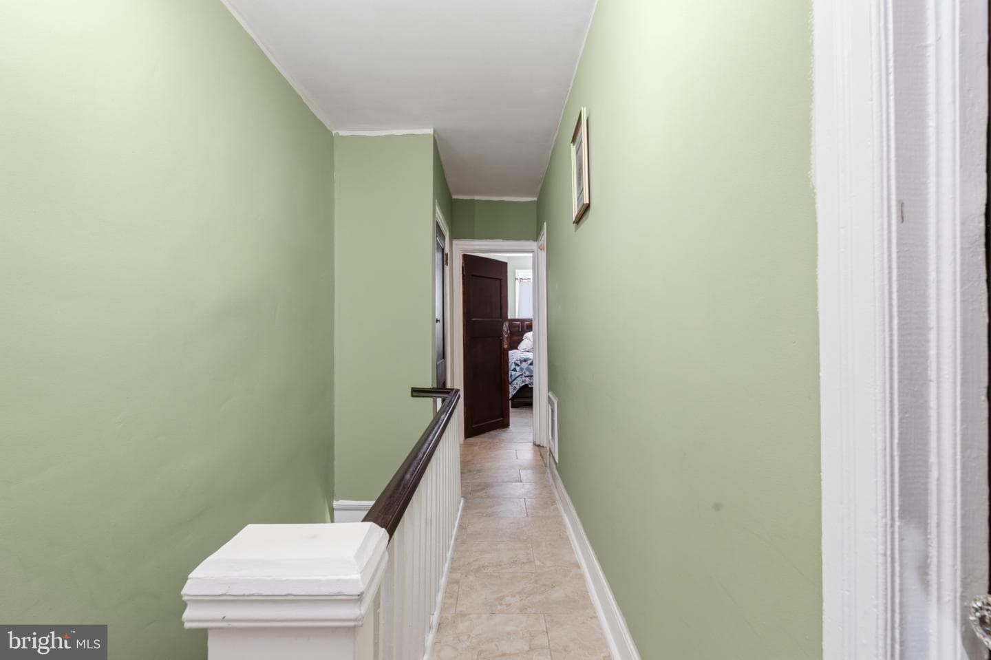 7056 Saybrook Avenue photo 12
