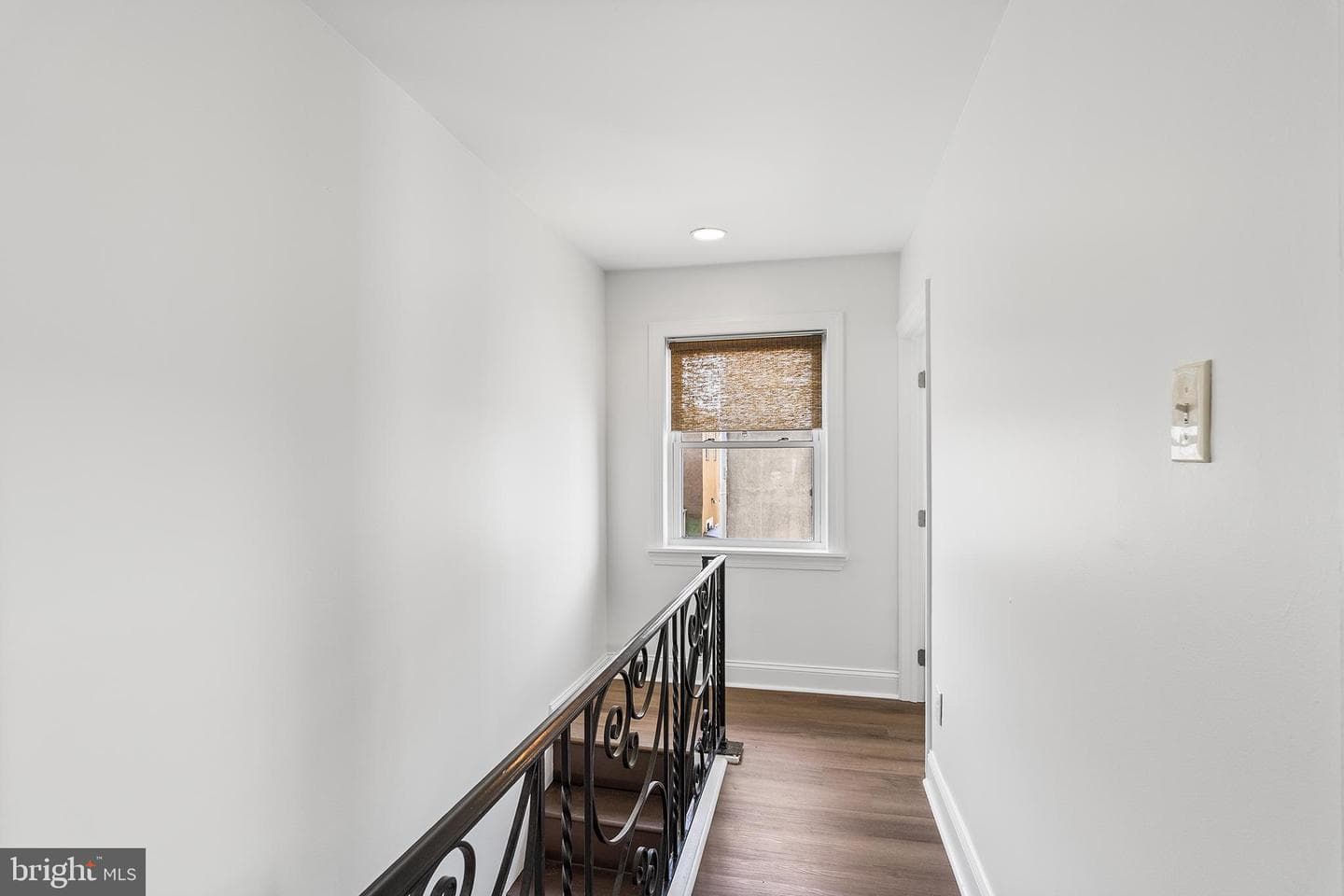 902 Emily Street photo 8