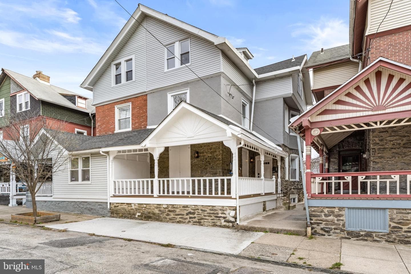 240 W Earlham Terrace photo 42