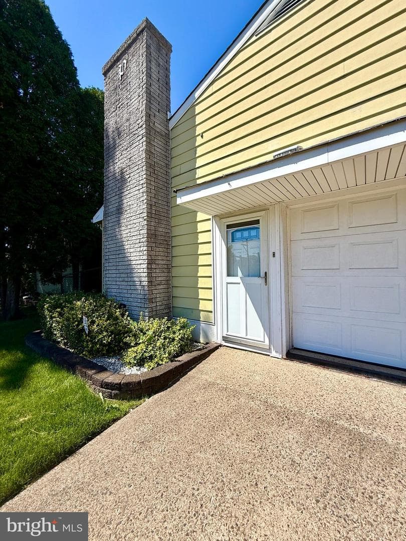 840 Welsh Road photo 46
