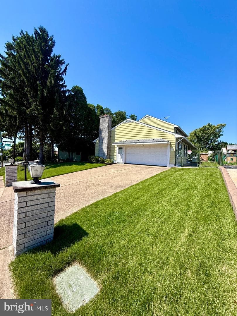 840 Welsh Road photo 49