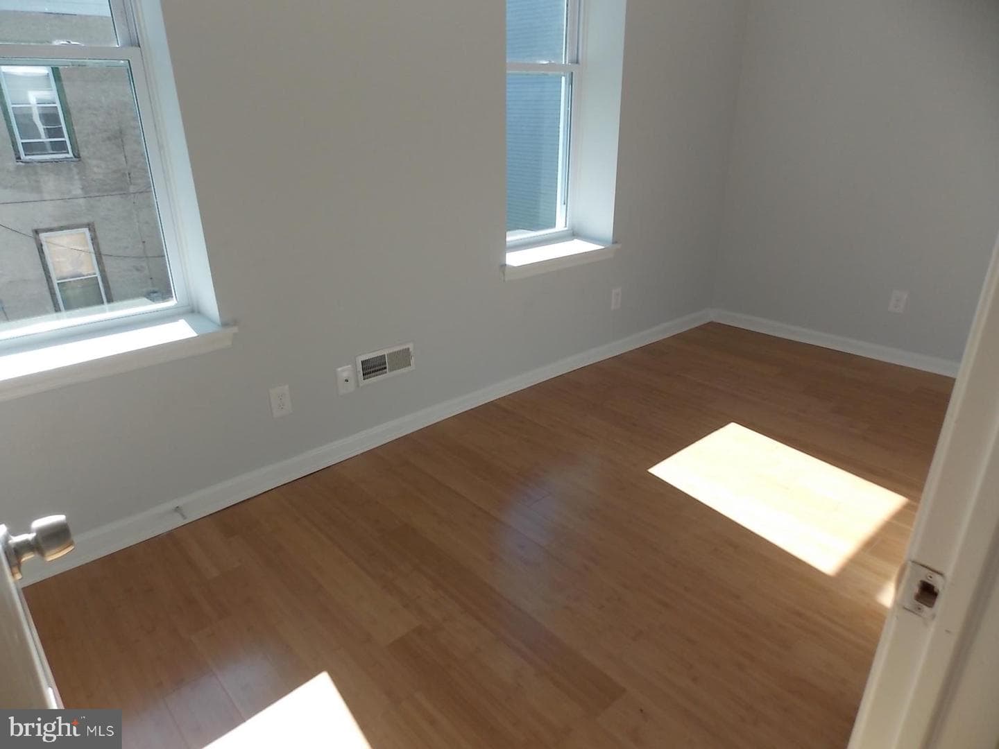 3952 Aspen Street photo 7