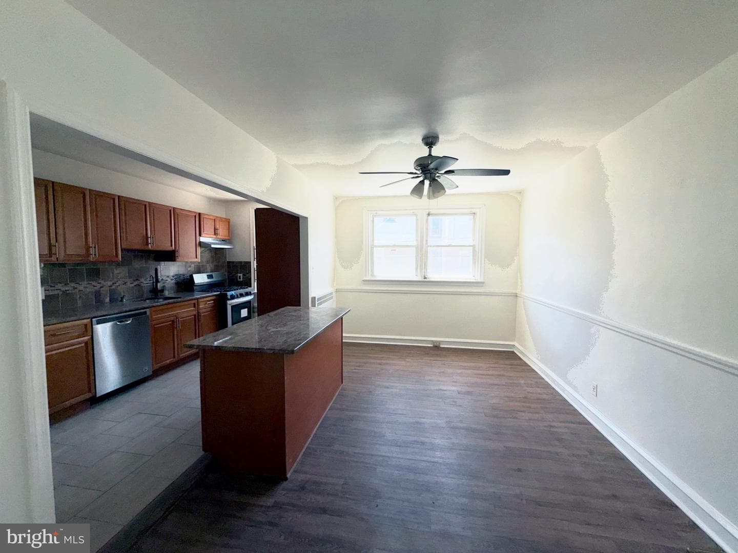 134 Widener St photo 11