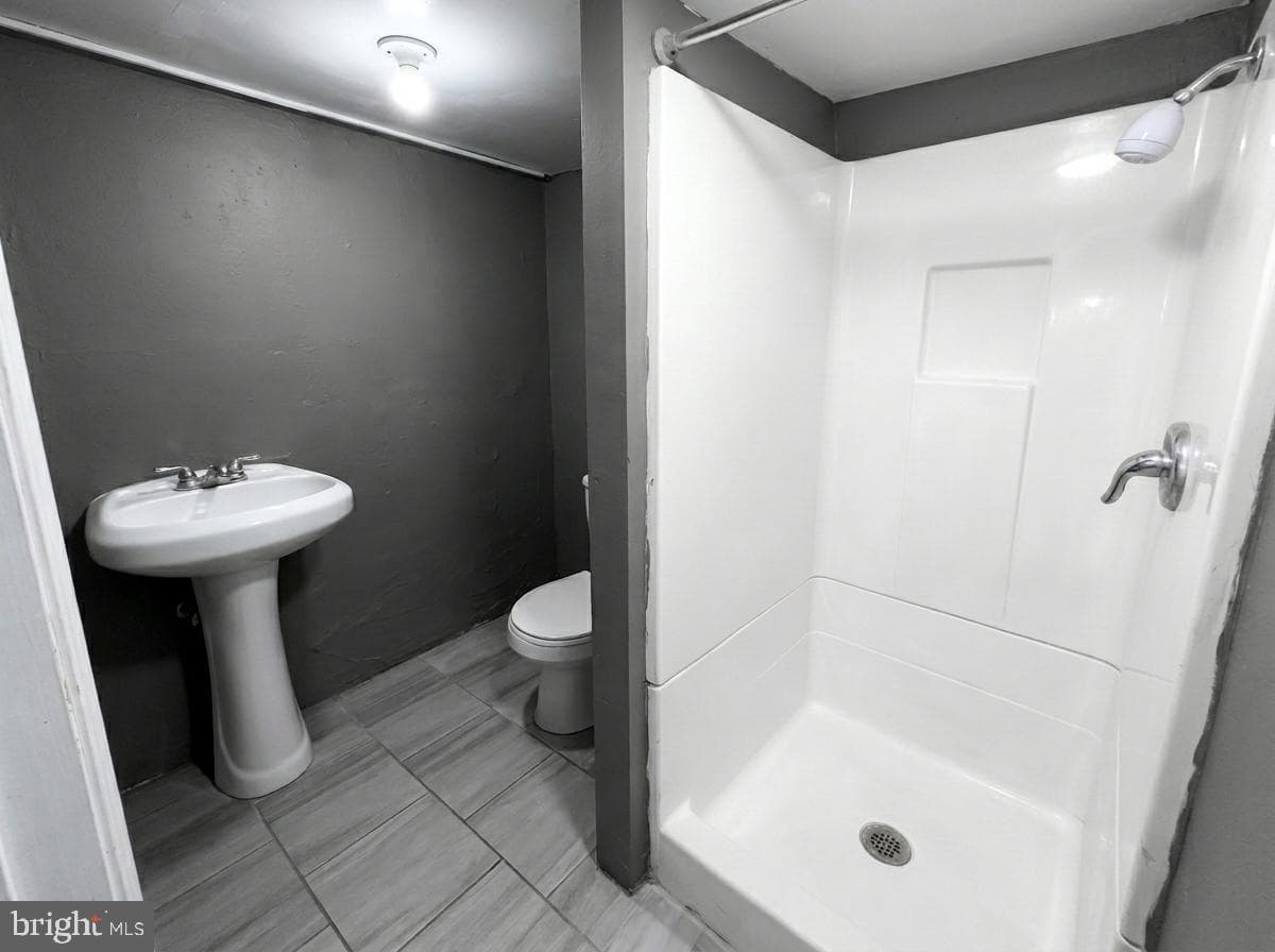 134 Widener St photo 37
