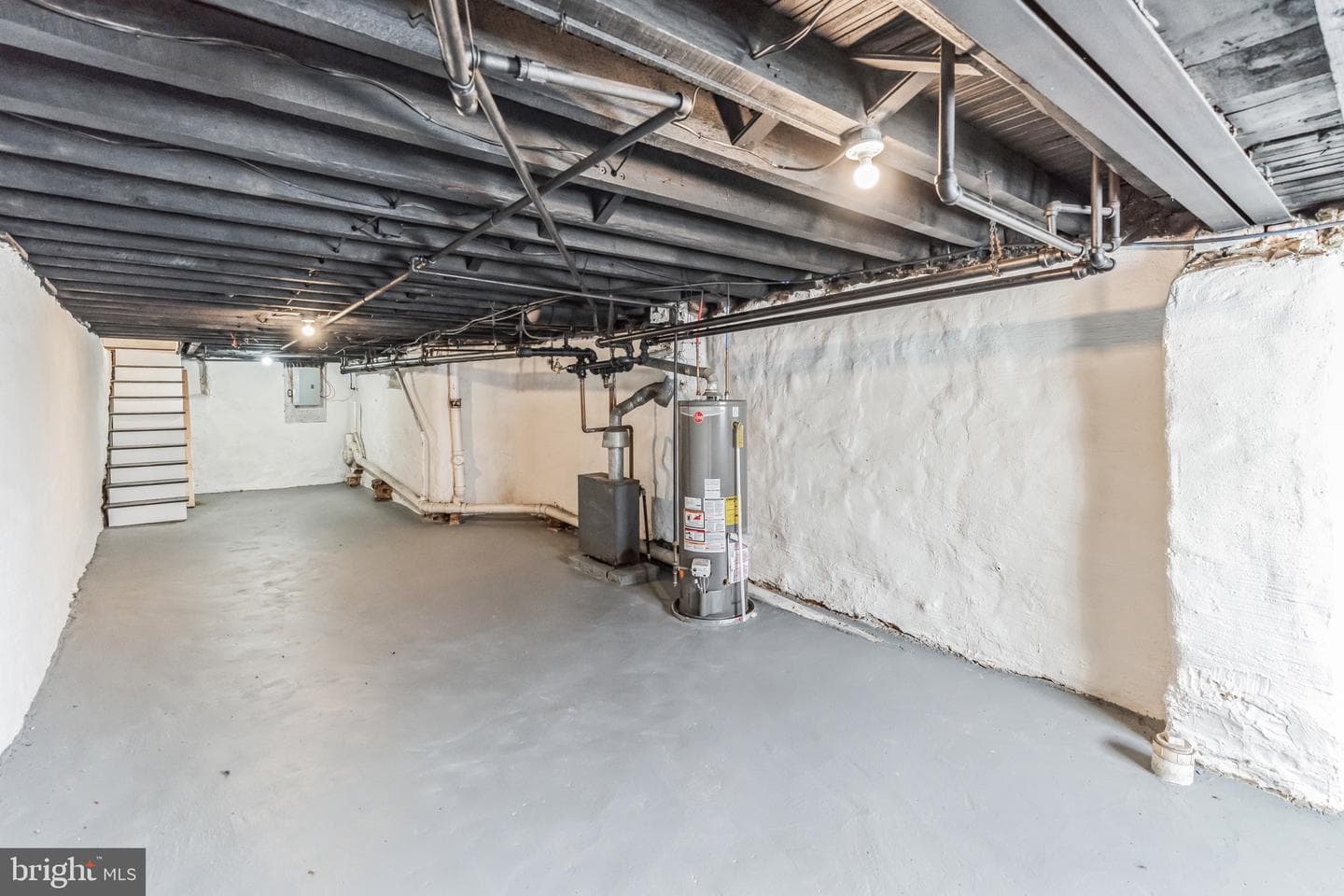241 S Ithan Street photo 8