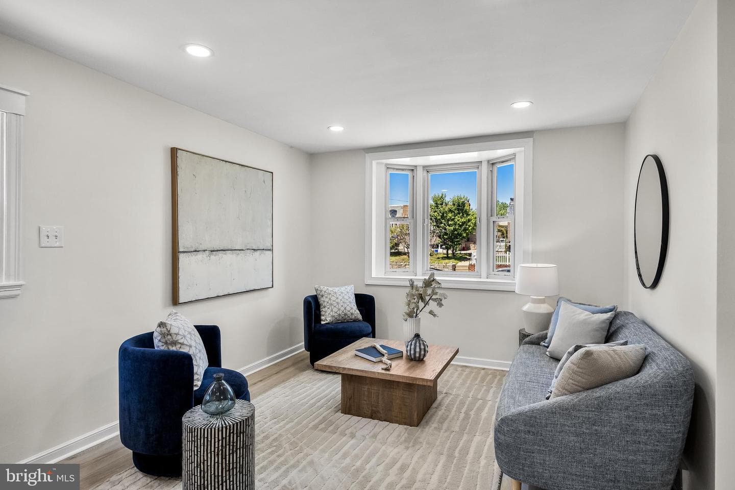 7929 Lister Street photo 12