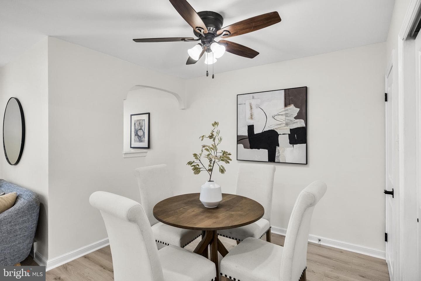 7929 Lister Street photo 15