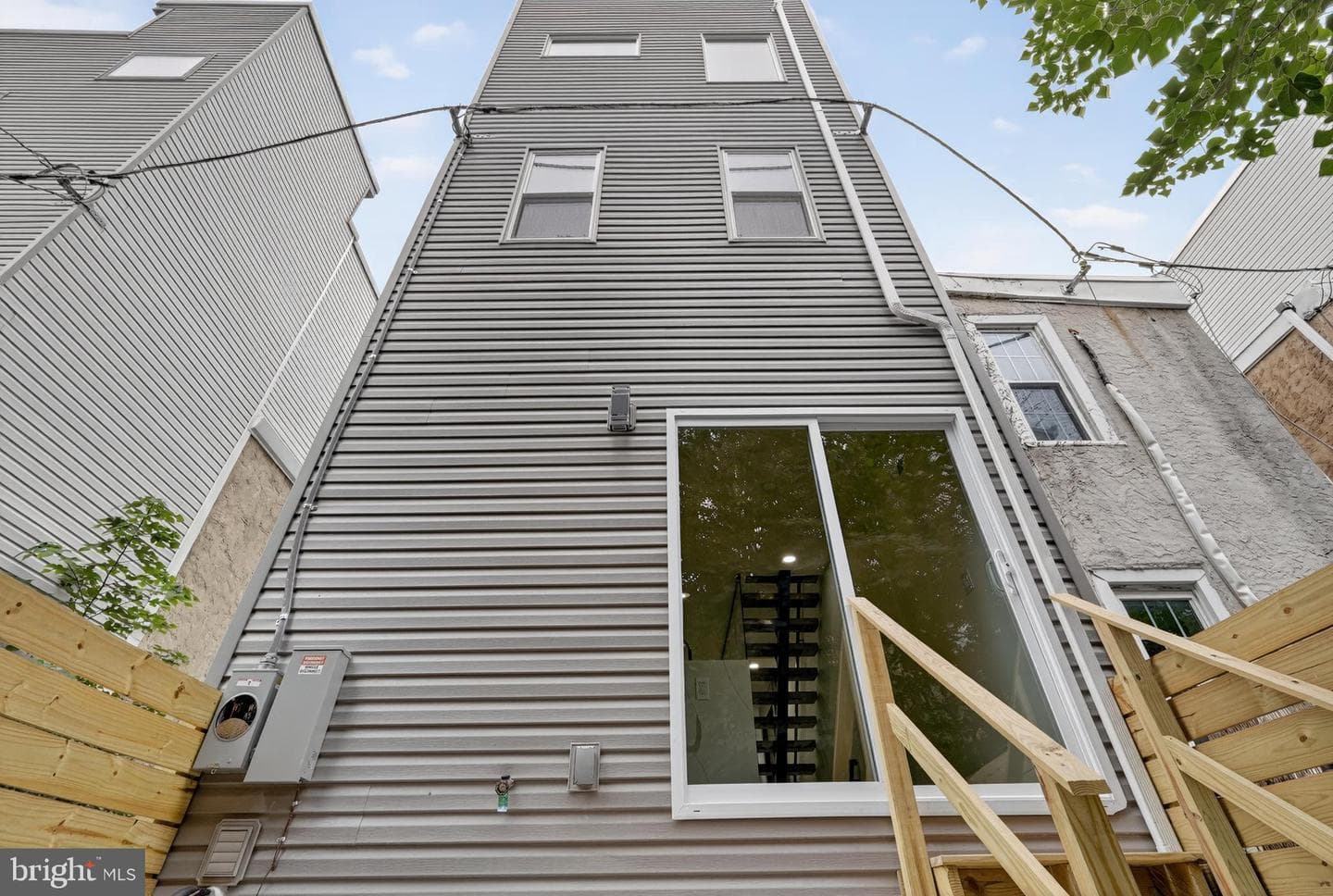 1424 S Ringgold Street photo 27