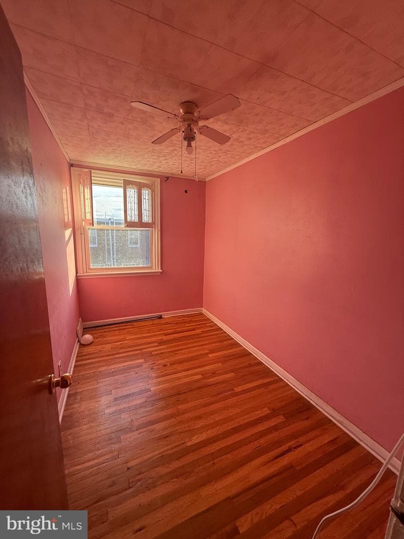 3334 Lansing Street photo 18