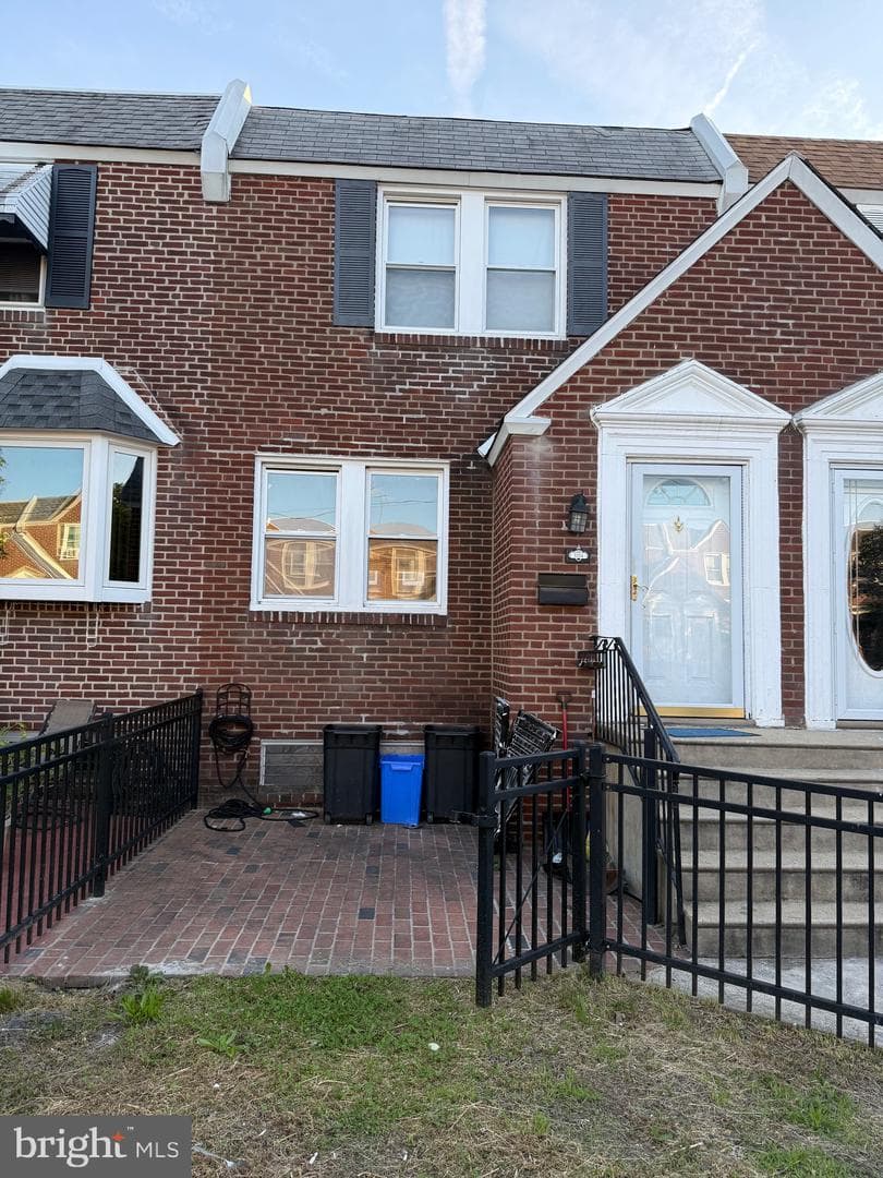 3334 Lansing Street, Philadelphia
