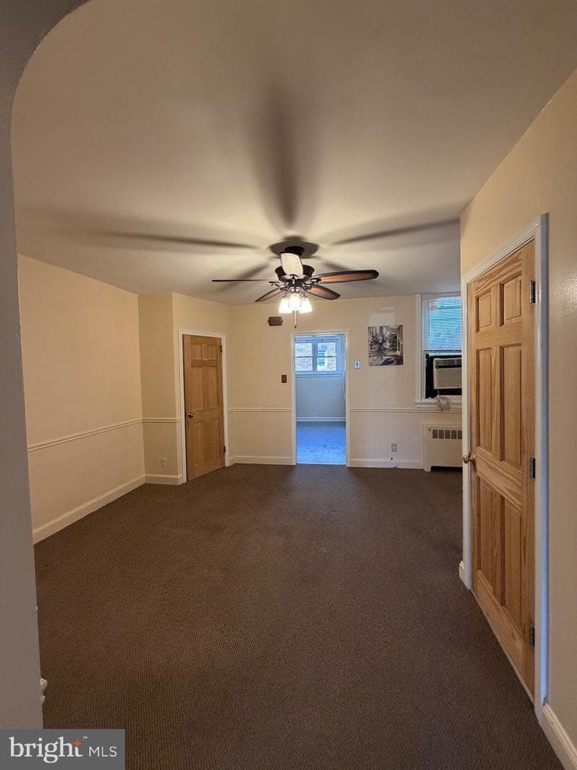 1503 Hellerman Street photo 6
