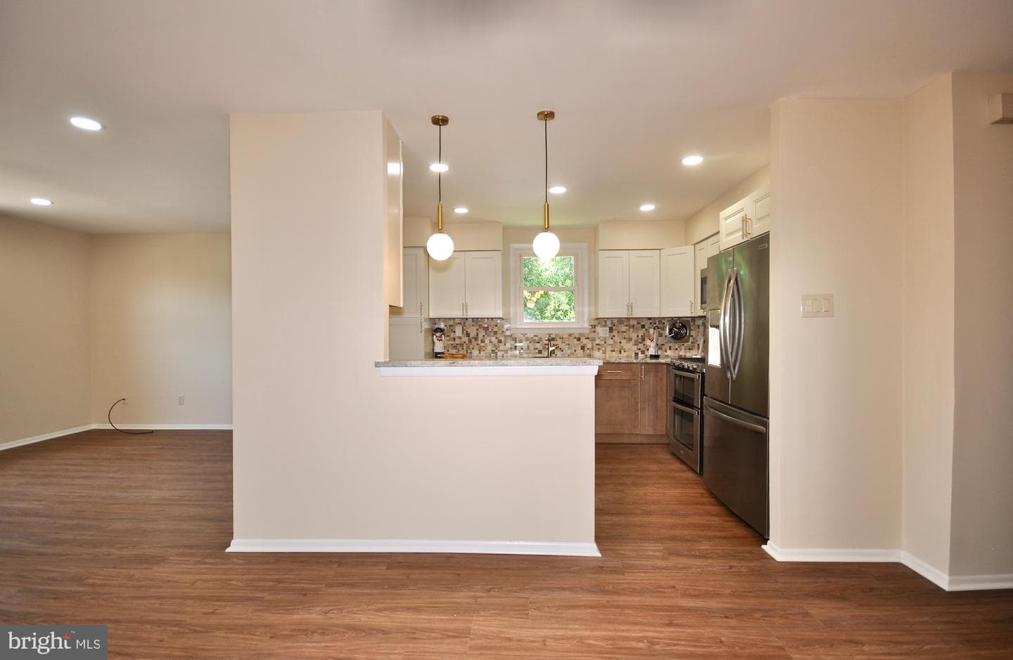 15155 Milford Street photo 3