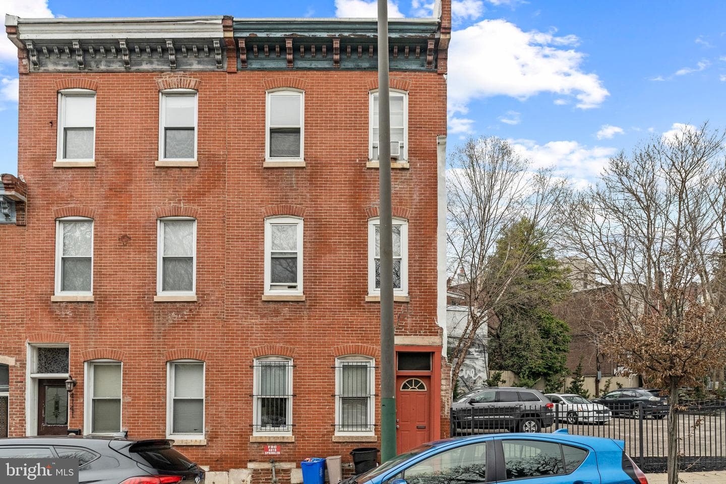 4139 Woodland Avenue, Philadelphia