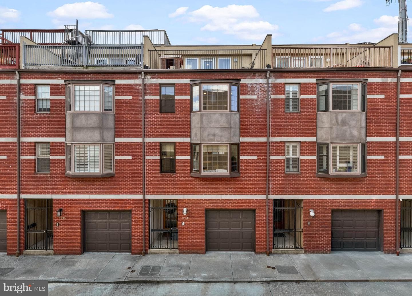 120 Dickinson Street #E photo 2