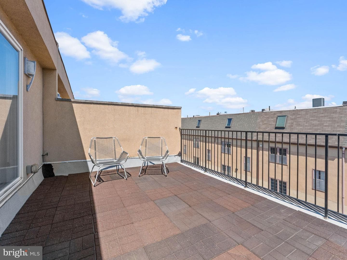 120 Dickinson Street #E photo 31