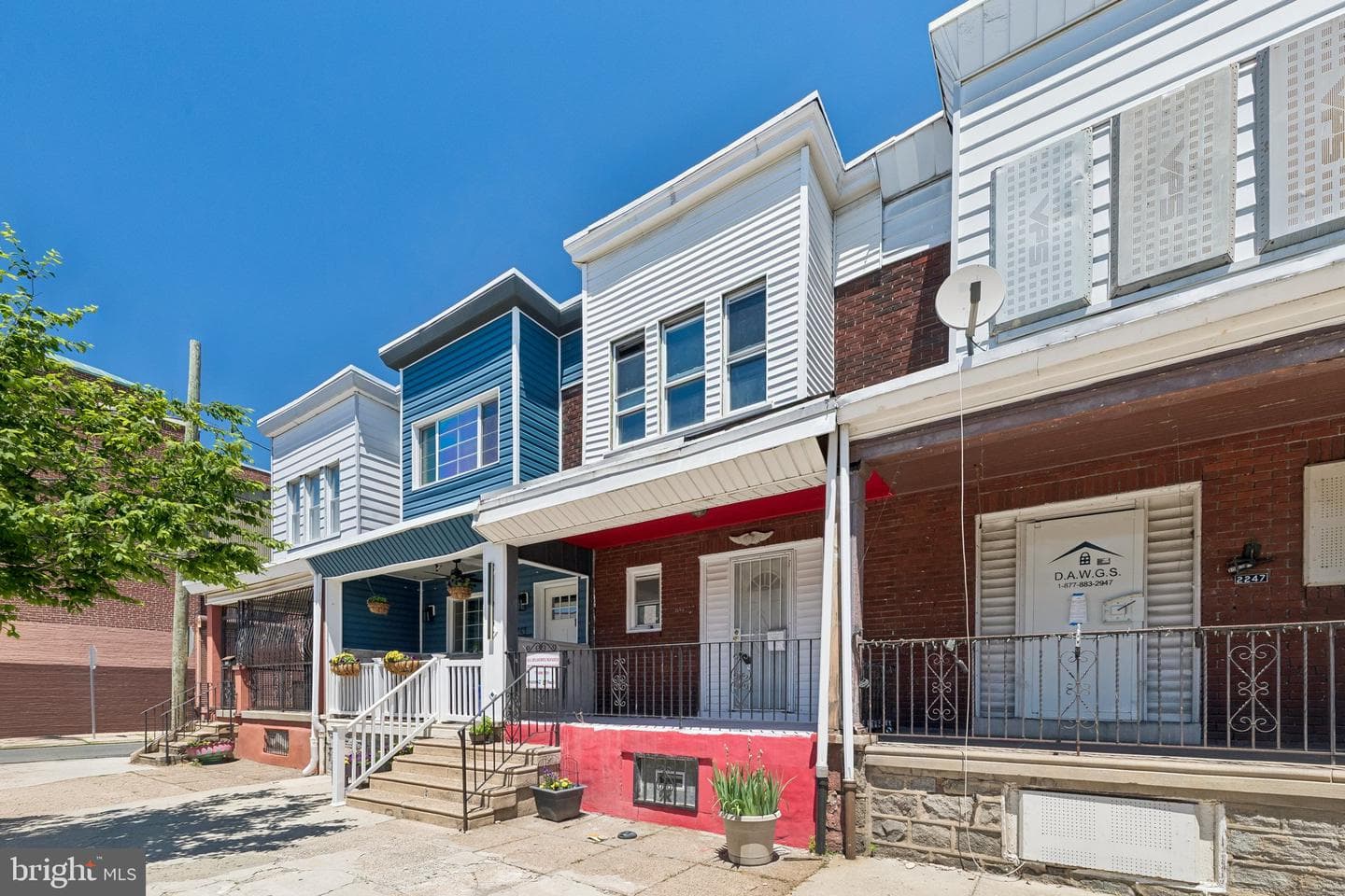 2245 E Cambria Street photo 26
