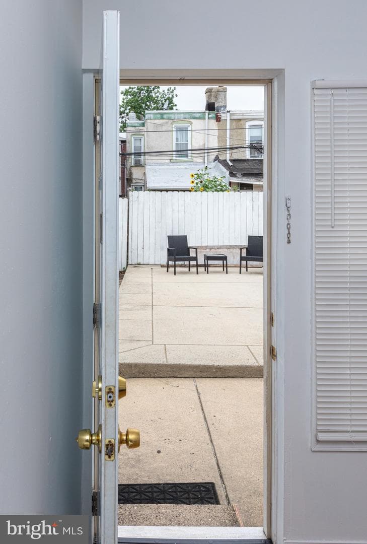 3018 Gaul Street photo 36