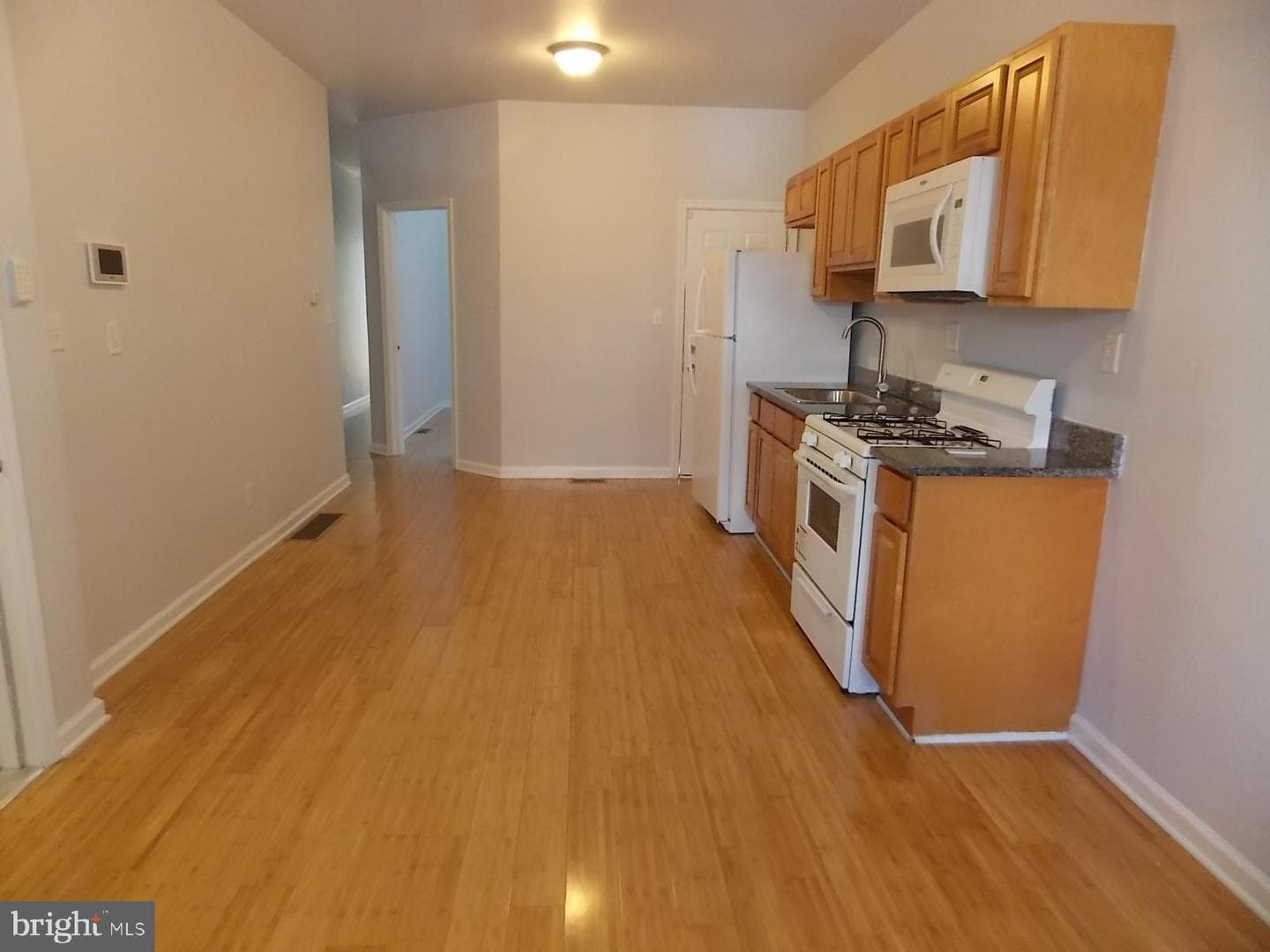 838 N Brooklyn Street photo 4