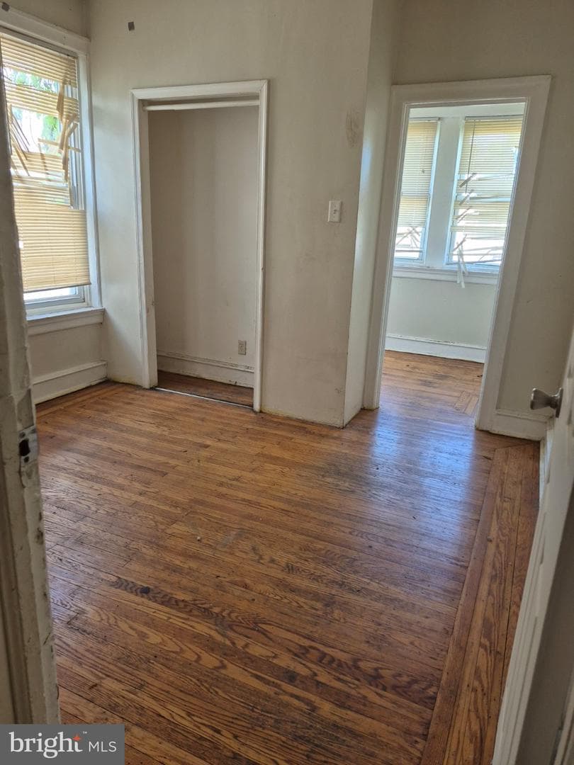 5907 Chester Avenue photo 3