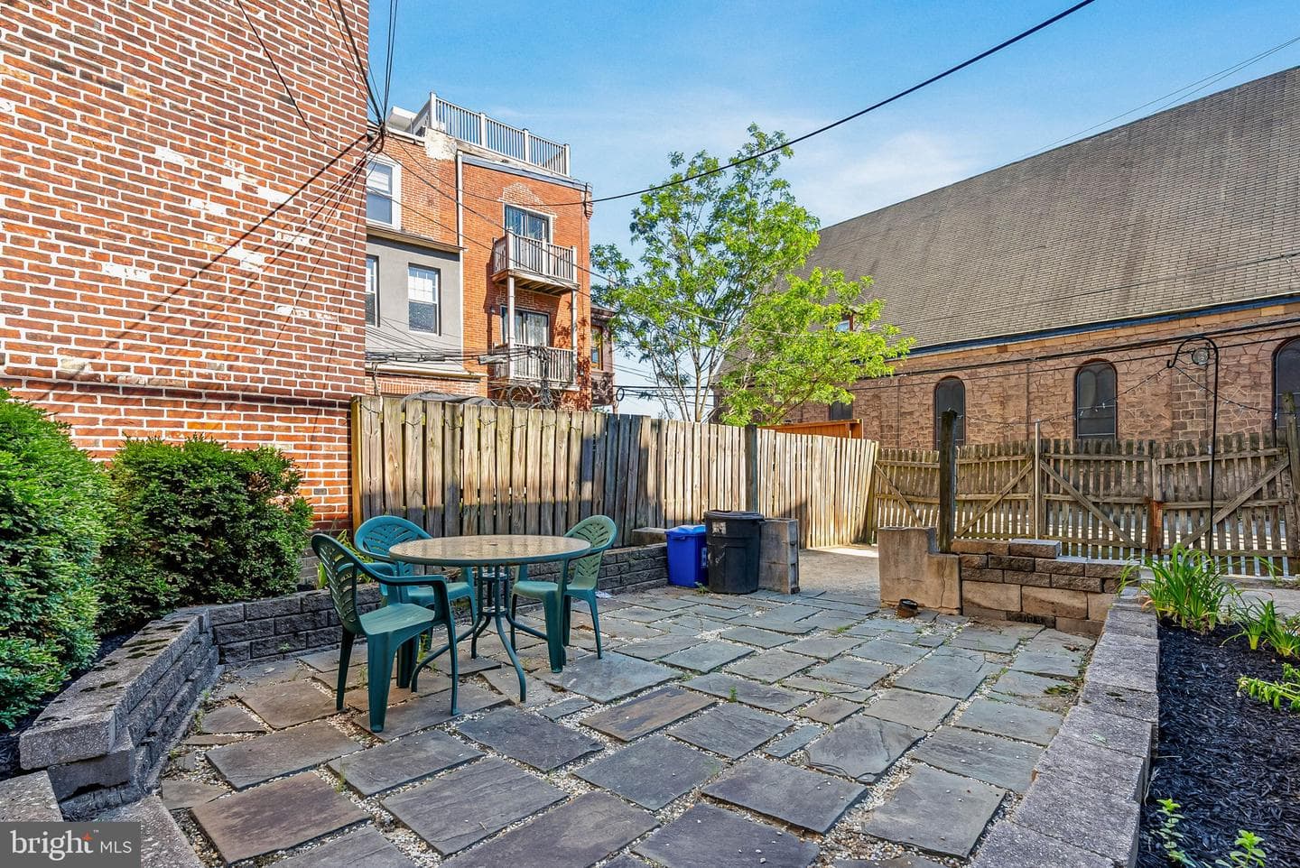 1910 Fairmount Avenue #b (1r) photo 14