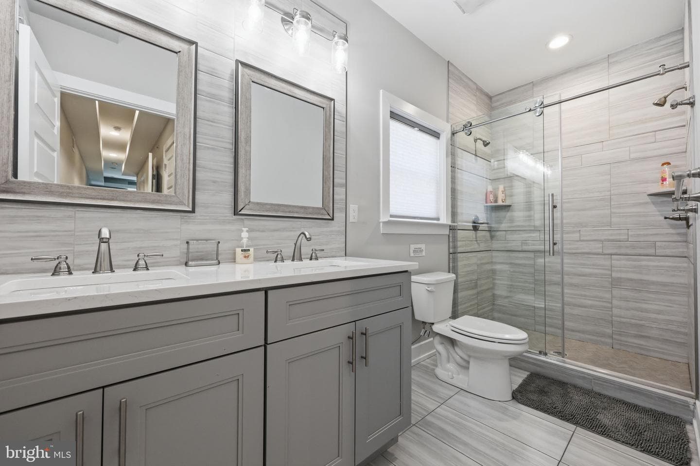 1411 S Taylor Street photo 29