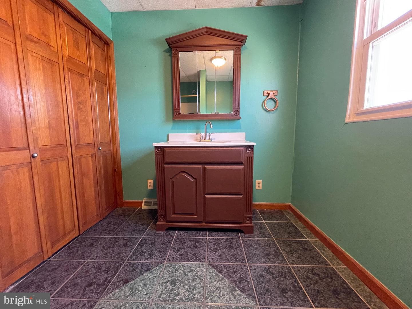344 Wolf Street photo 12