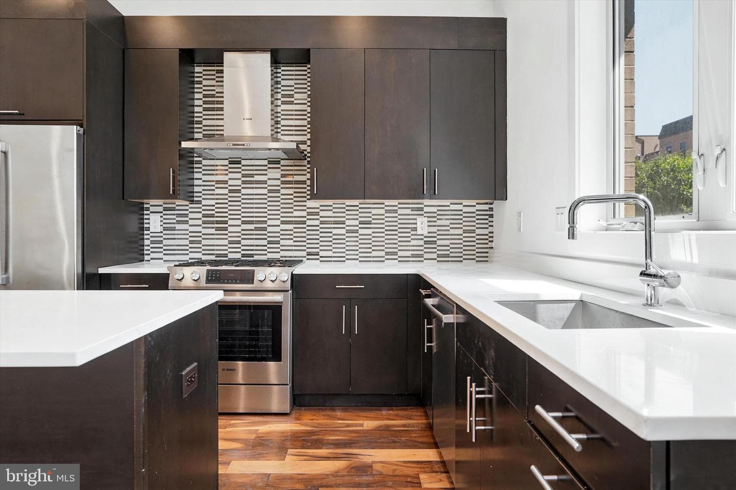740 S Chris Columbus Boulevard #17 photo 13