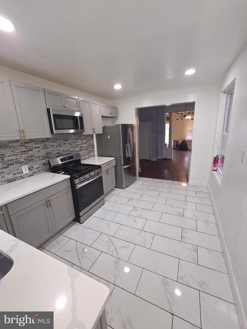 5336 Delancey Street photo 12