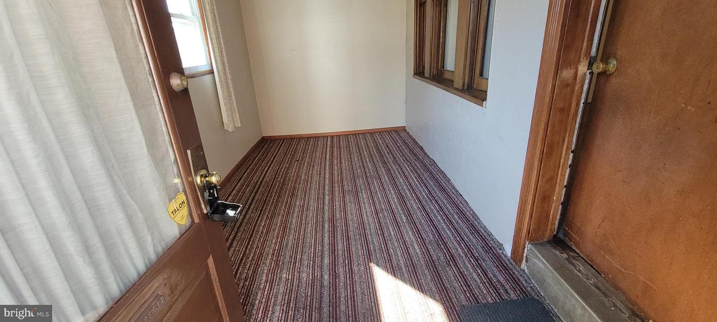 538 Kerper Street photo 3