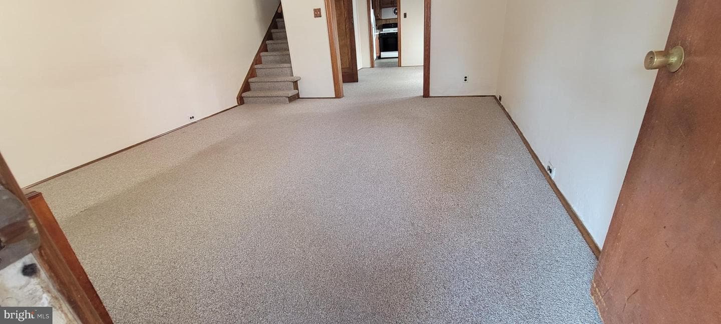 538 Kerper Street photo 4