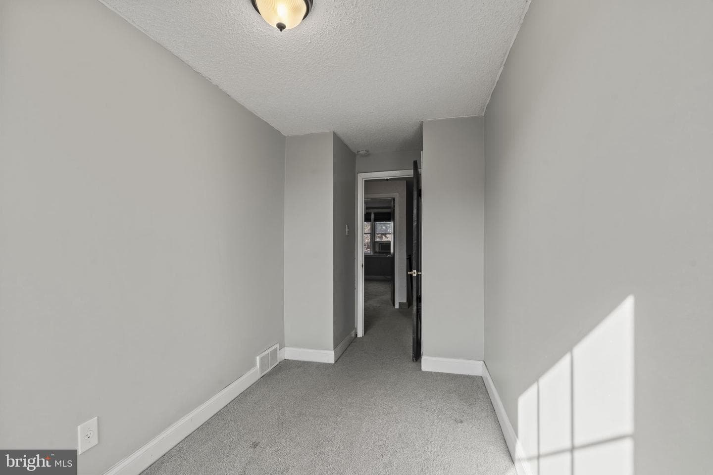 1816 Meribrook Road photo 17