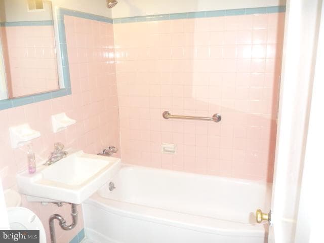2913 Passmore Street photo 15