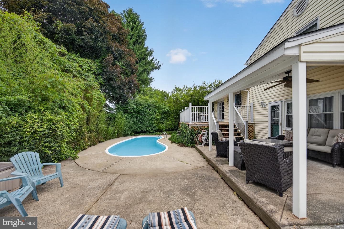 463 Pinewood Road photo 46