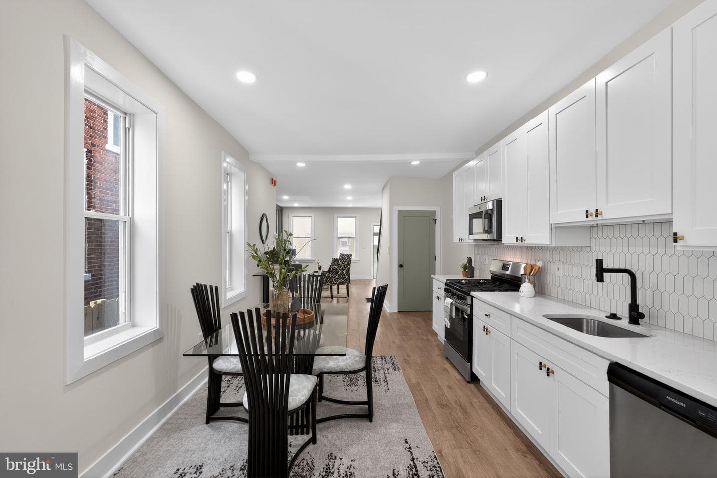 749 S 52nd Street photo 10