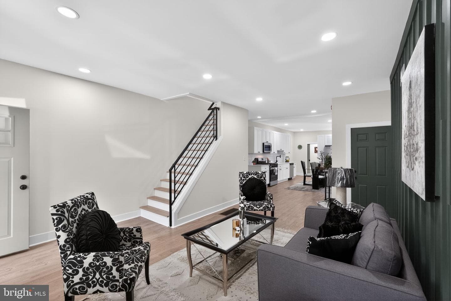 749 S 52nd Street photo 4