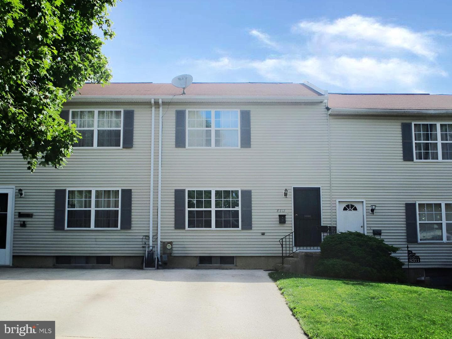 8313 Woolston Avenue, Philadelphia