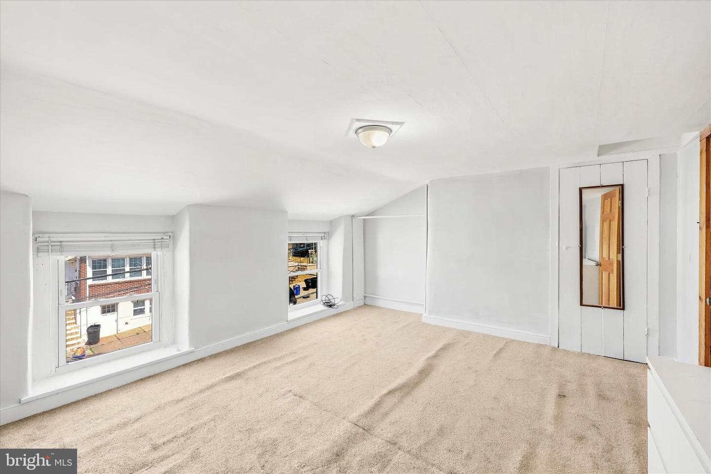 165 Levering Street photo 14