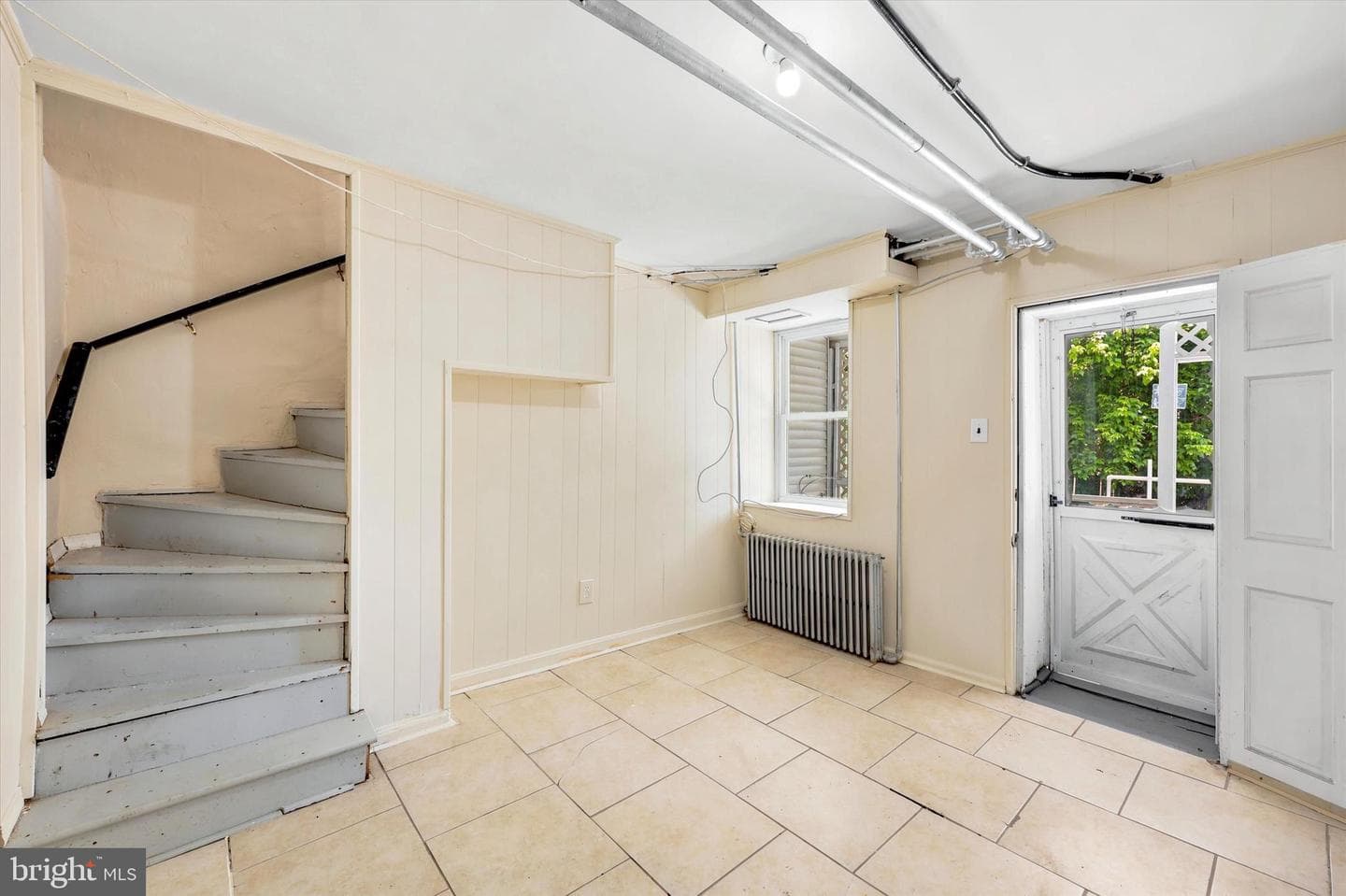 165 Levering Street photo 24