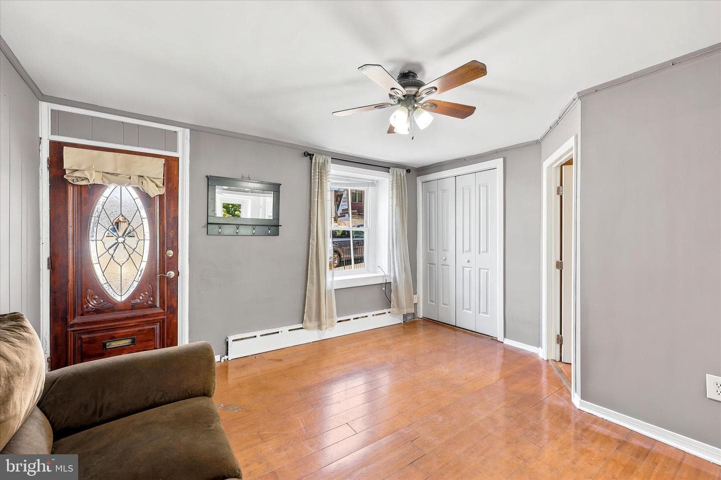 165 Levering Street photo 5