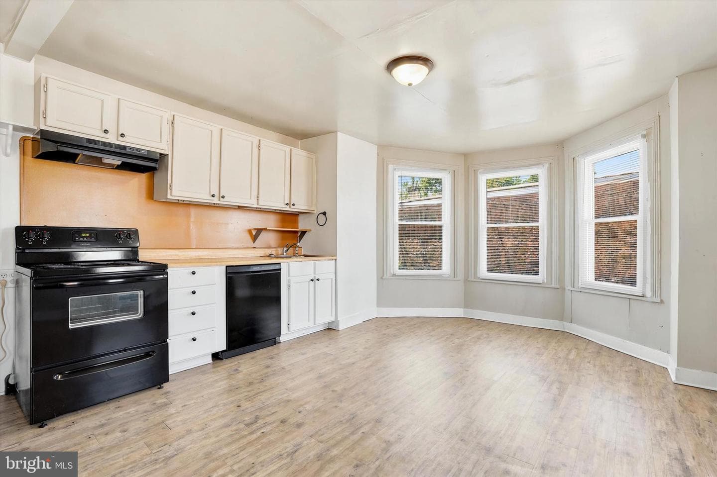 742 N 37th Street, Philadelphia